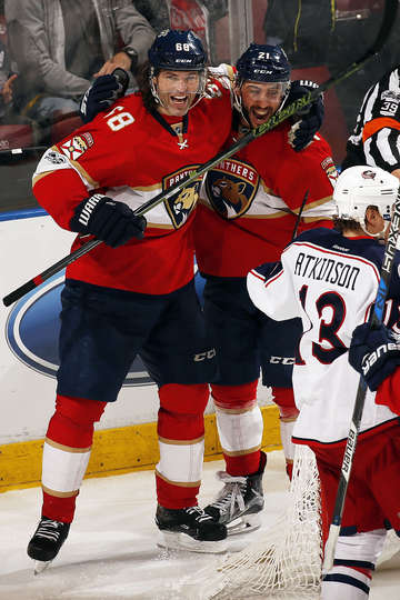 jagrcelebrateswithtrocheckcbj